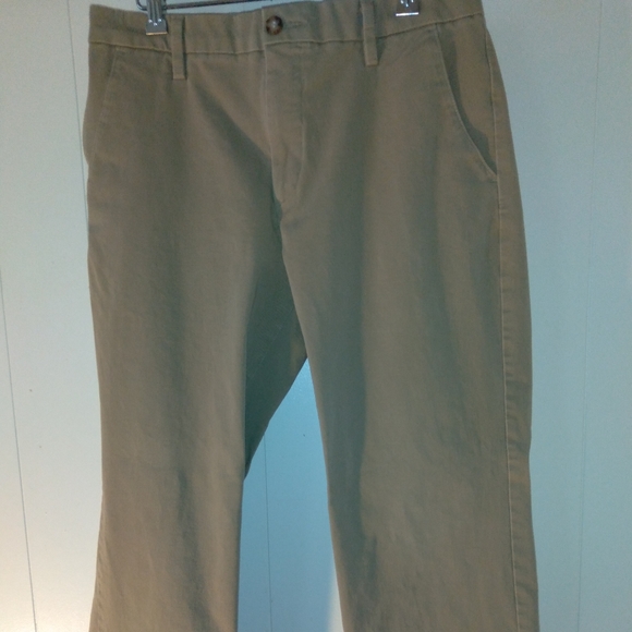 3 Pairs of Pants Bundle ("Tommy Hilfiger, Old Navy & Dockers 33x30") - Picture 5 of 12